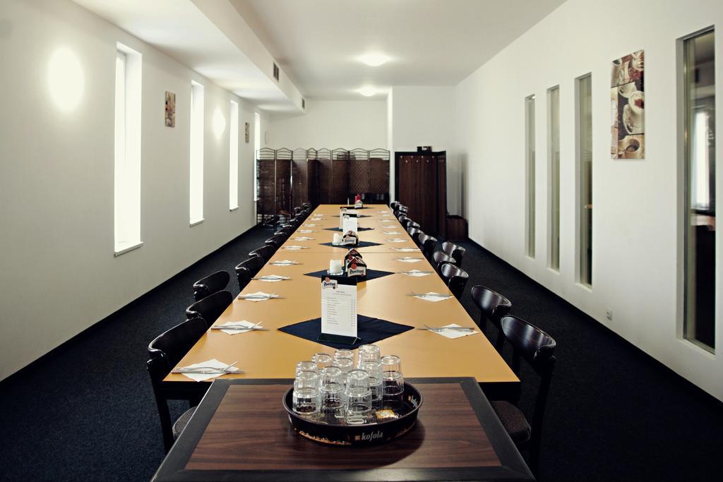 Hotel Active Prachatice Ngoại thất bức ảnh